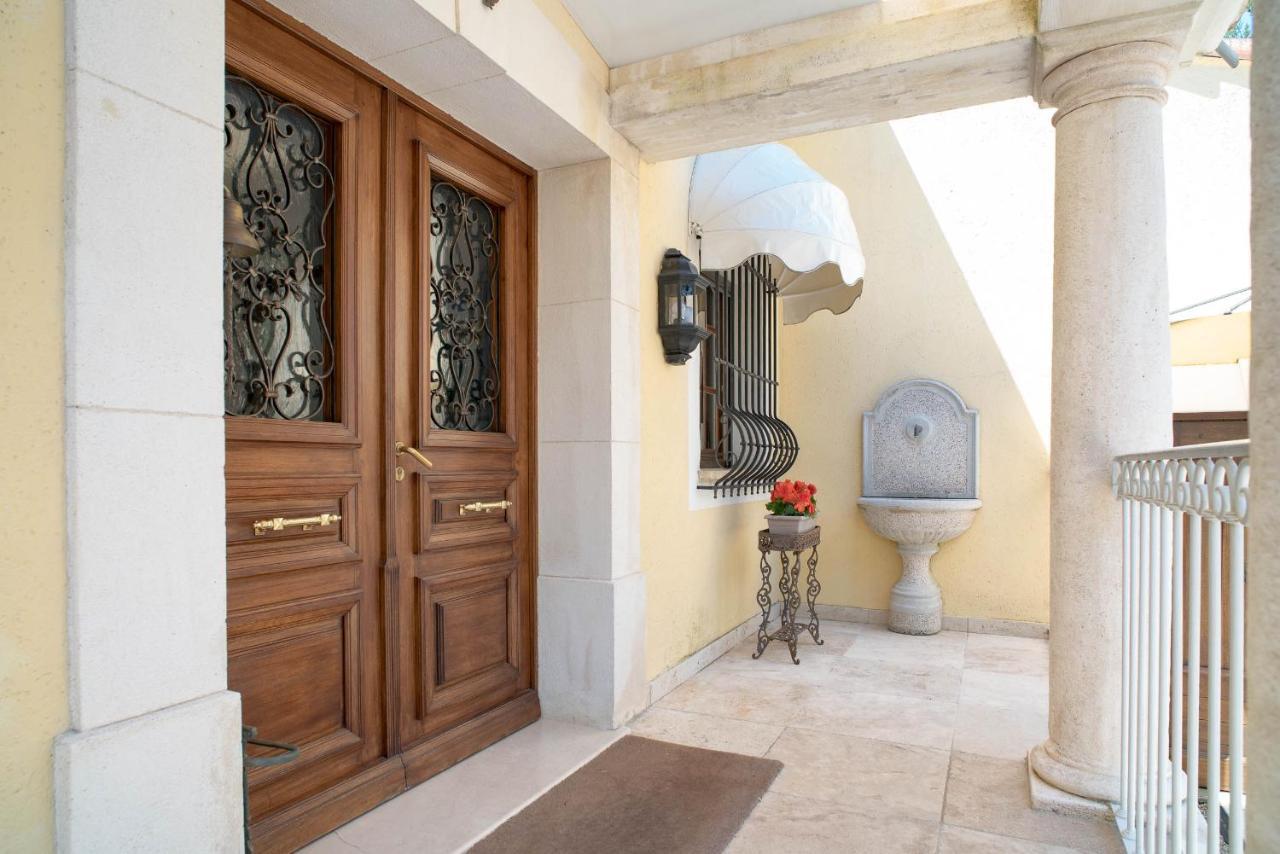 Mas Des Sentes Petit T1 Apartment Nans-les-Pins Ngoại thất bức ảnh